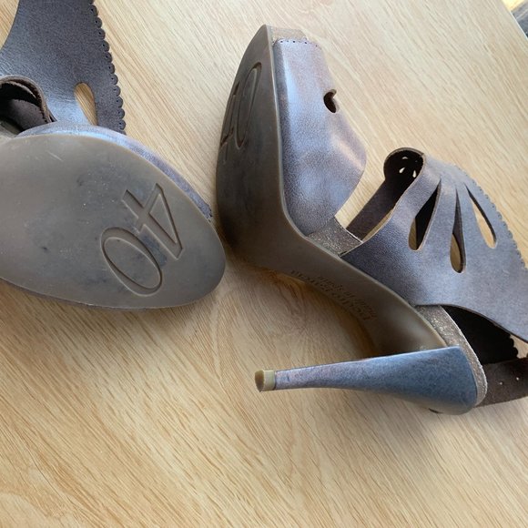 Pedro Garcia Pauline Heels - Picture 3 of 6